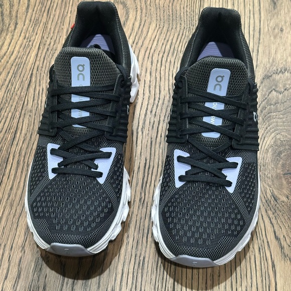 On Running Shoes - ON Cloudswift women’s Running Sneakers size 7 black and purple